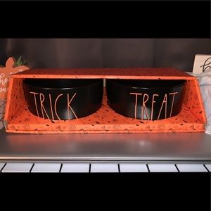 Halloween dog bowls